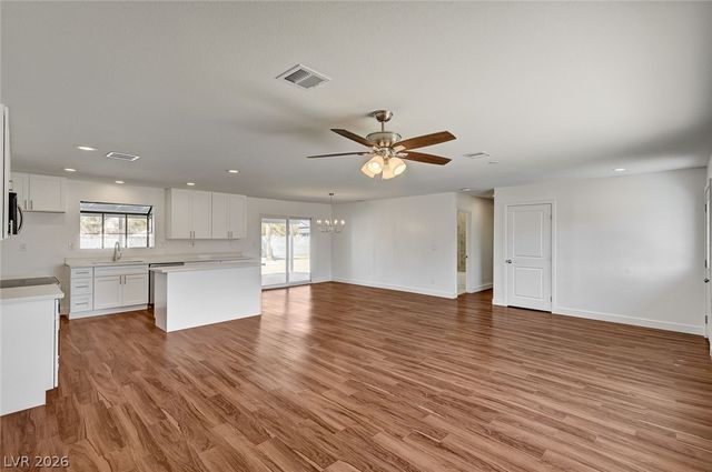 1580 Quarter Horse Drive, Henderson, NV 89002