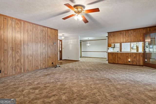 188 South Steel Bridge Road SE, Eatonton, GA 31024