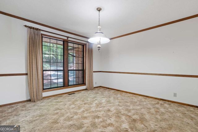 188 South Steel Bridge Road SE, Eatonton, GA 31024