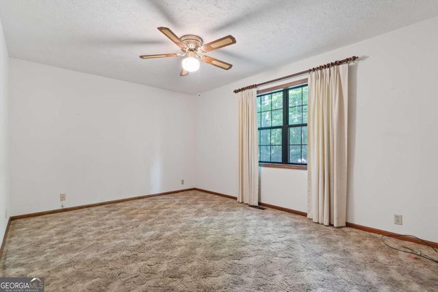 188 South Steel Bridge Road SE, Eatonton, GA 31024