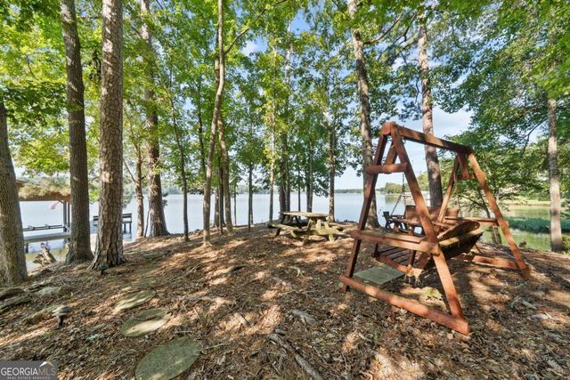 188 South Steel Bridge Road SE, Eatonton, GA 31024