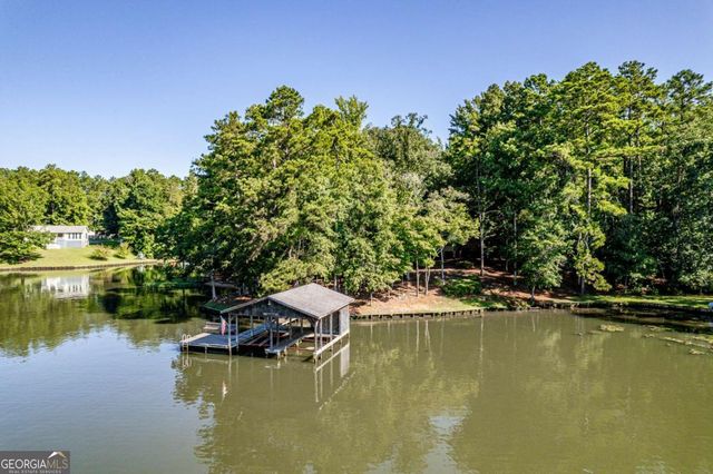 188 South Steel Bridge Road SE, Eatonton, GA 31024