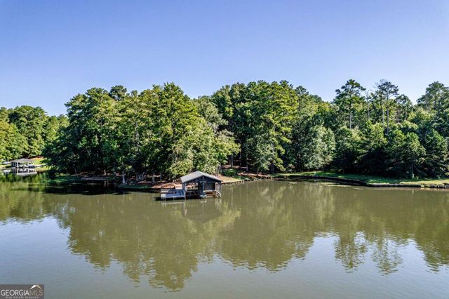 188 South Steel Bridge Road SE, Eatonton, GA 31024