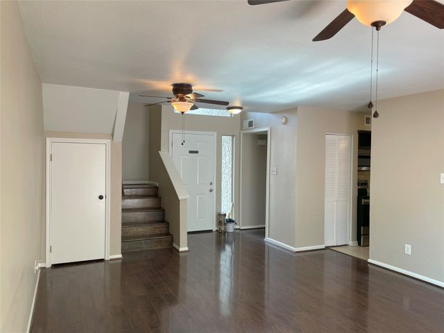 12315 Glenview Drive, Montgomery, TX 77356