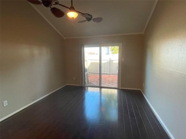 12315 Glenview Drive, Montgomery, TX 77356