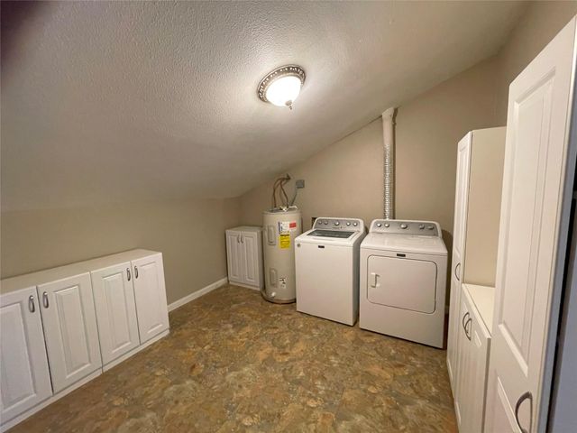 12315 Glenview Drive, Montgomery, TX 77356