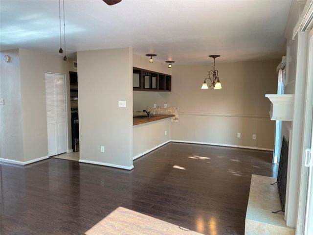 12315 Glenview Drive, Montgomery, TX 77356