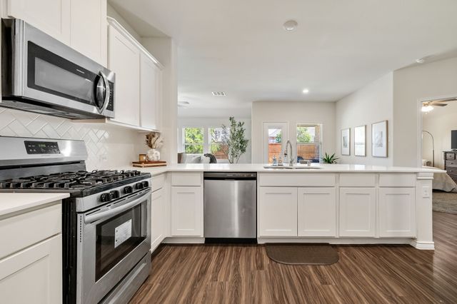 1024 Berry Street, Celina, TX 75009