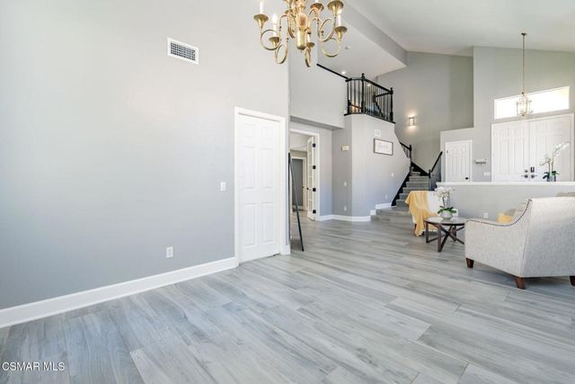 15621 Harte Lane, Moorpark, CA 93021