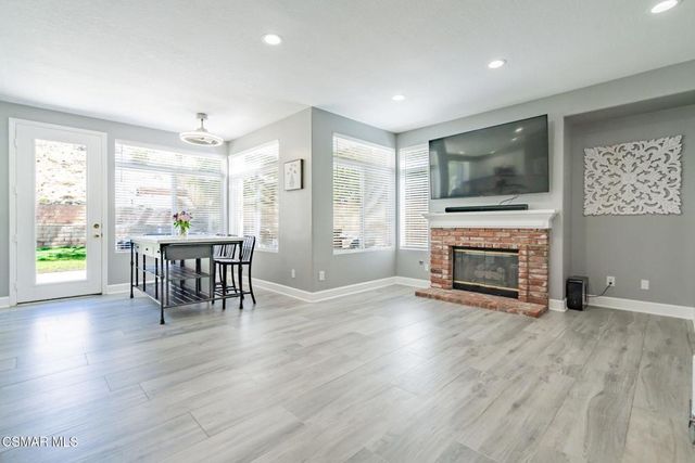 15621 Harte Lane, Moorpark, CA 93021