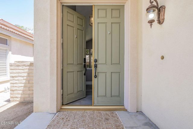 15621 Harte Lane, Moorpark, CA 93021
