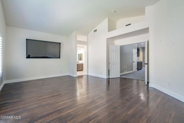 15621 Harte Lane, Moorpark, CA 93021