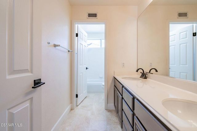15621 Harte Lane, Moorpark, CA 93021