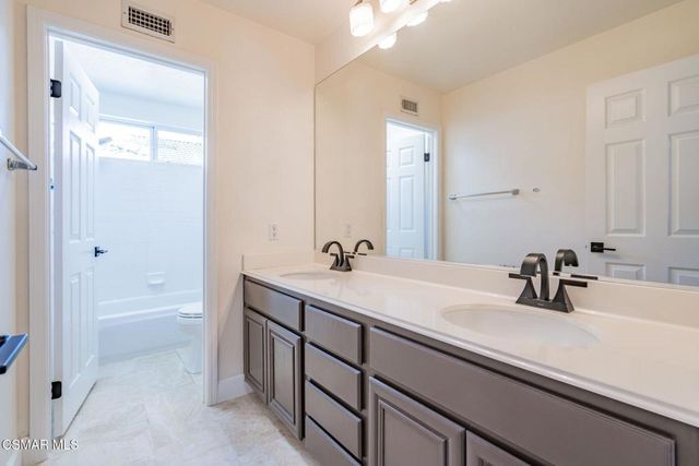 15621 Harte Lane, Moorpark, CA 93021