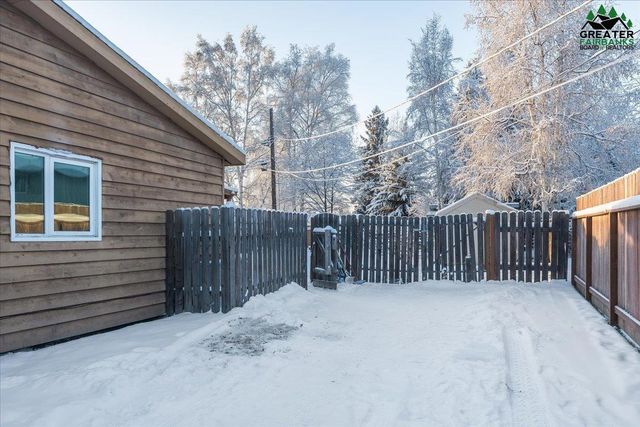 604 LATHROP STREET, Fairbanks, AK 99701