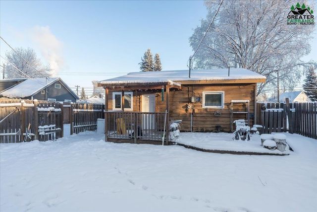 604 LATHROP STREET, Fairbanks, AK 99701