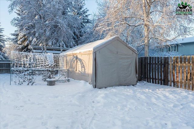 604 LATHROP STREET, Fairbanks, AK 99701