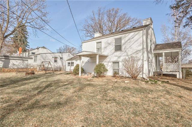 6619 W 77TH Terrace, Overland Park, KS 66204