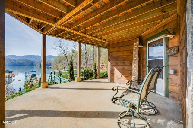 1065 Piercetown Road, Butler, TN 37640