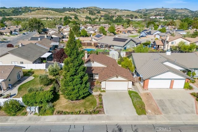 1719 Willowbank, Paso Robles, CA 93446