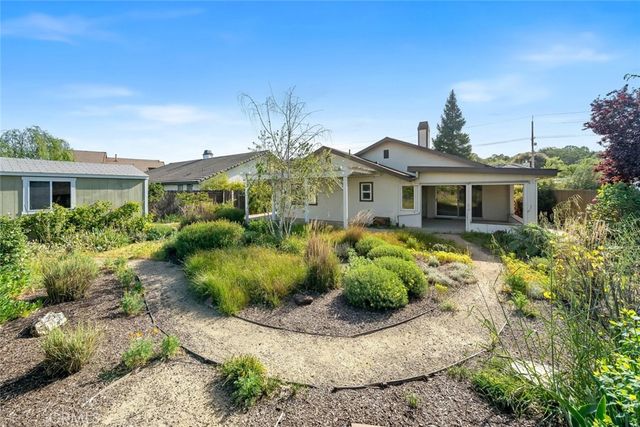 1719 Willowbank, Paso Robles, CA 93446