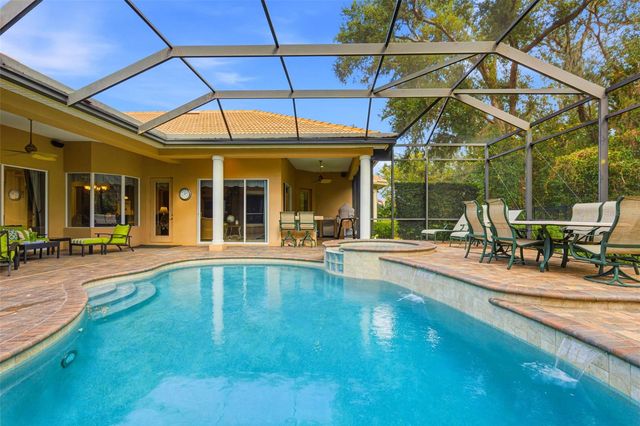 8453 DUNHAM STATION DRIVE, Tampa, FL 33647