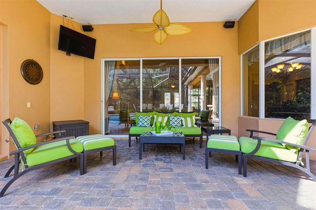 8453 DUNHAM STATION DRIVE, Tampa, FL 33647