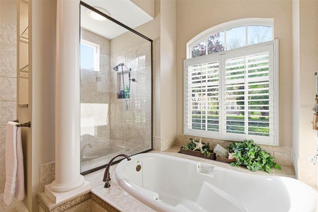 8453 DUNHAM STATION DRIVE, Tampa, FL 33647