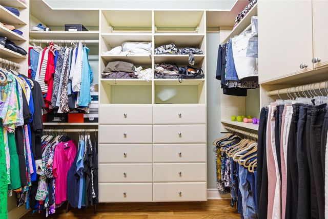 8453 DUNHAM STATION DRIVE, Tampa, FL 33647