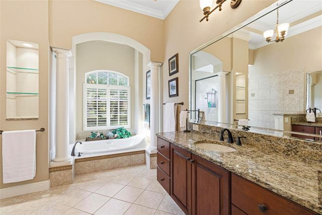 8453 DUNHAM STATION DRIVE, Tampa, FL 33647