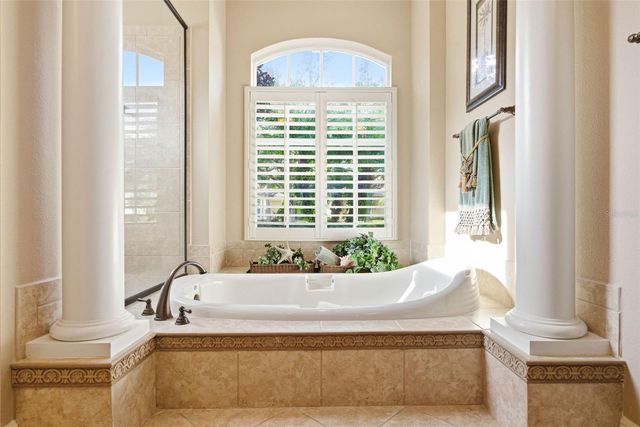 8453 DUNHAM STATION DRIVE, Tampa, FL 33647