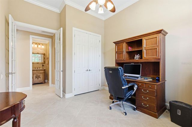 8453 DUNHAM STATION DRIVE, Tampa, FL 33647