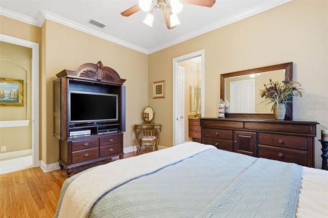 8453 DUNHAM STATION DRIVE, Tampa, FL 33647