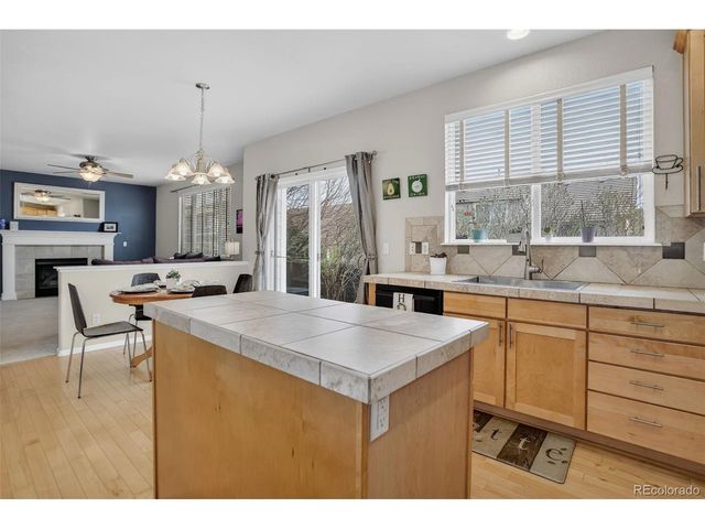 12850 Roslyn St, Thornton, CO 80602