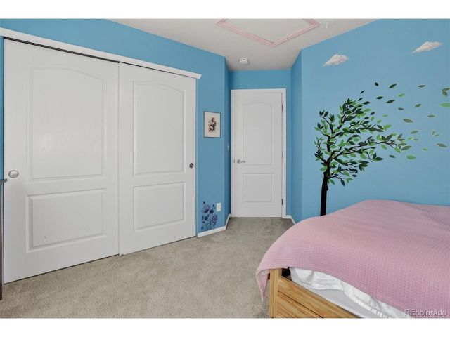 12850 Roslyn St, Thornton, CO 80602