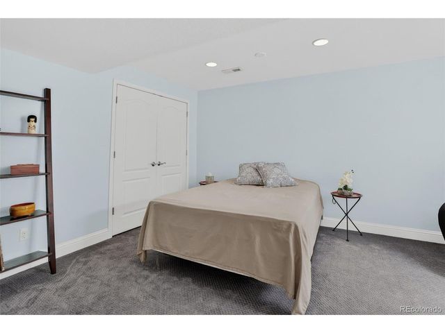 12850 Roslyn St, Thornton, CO 80602