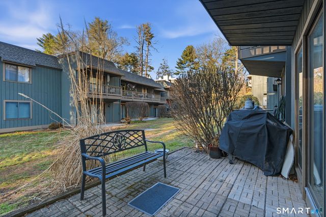 1 Coach Drive 1, Southington, CT 06489