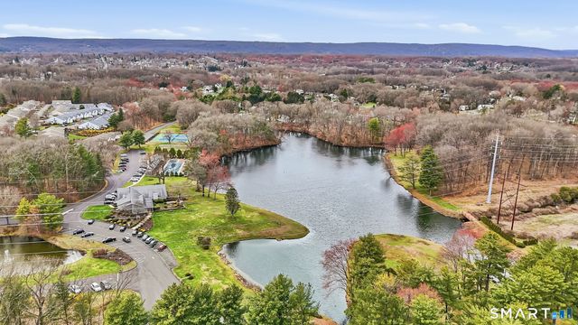 1 Coach Drive 1, Southington, CT 06489