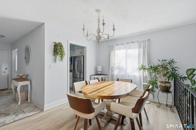 1 Coach Drive 1, Southington, CT 06489