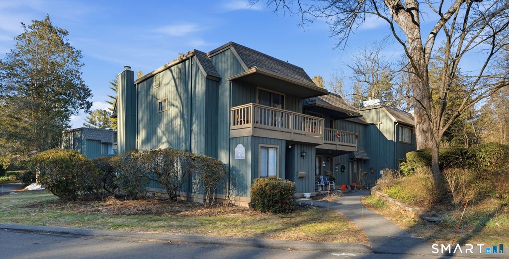 1 Coach Drive 1, Southington, CT 06489