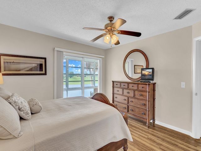 31 Vista Gardens Trail 206, Vero Beach, FL 32962