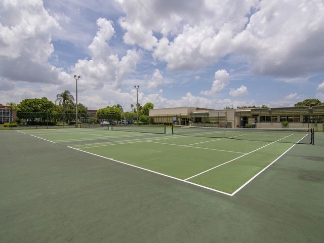 31 Vista Gardens Trail 206, Vero Beach, FL 32962