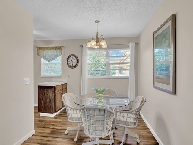31 Vista Gardens Trail 206, Vero Beach, FL 32962