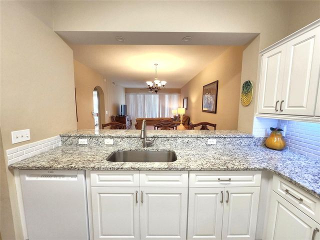 5127 MELBOURNE STREET F103, Punta Gorda, FL 33980