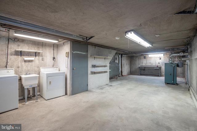 1435 WALNUT ST, Norristown, PA 19401