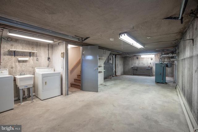 1435 WALNUT ST, Norristown, PA 19401