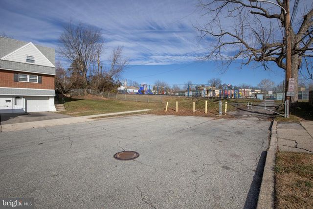 1435 WALNUT ST, Norristown, PA 19401