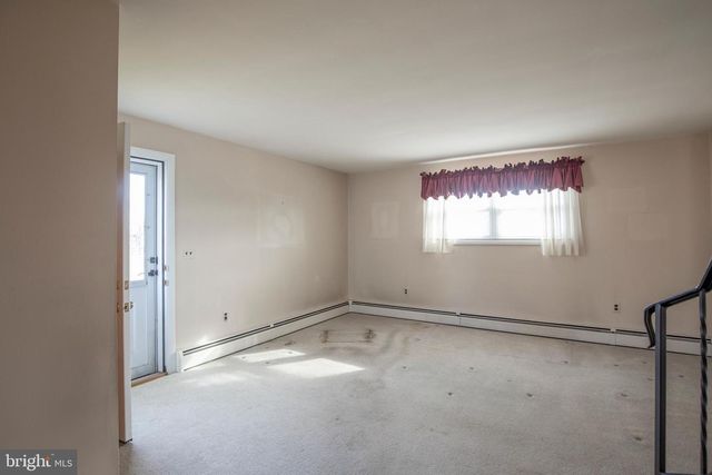 1435 WALNUT ST, Norristown, PA 19401