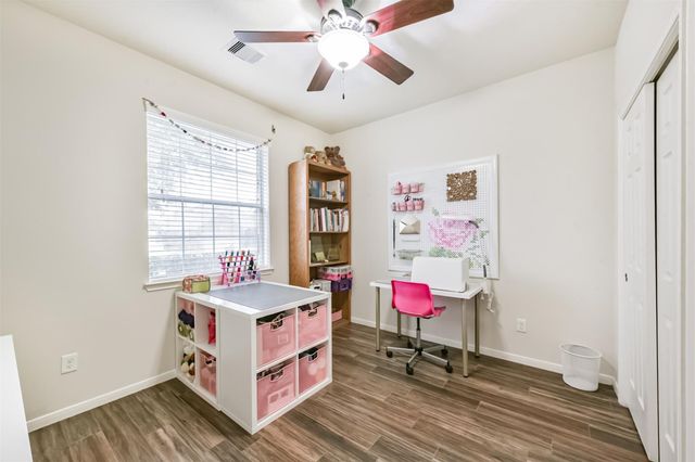 4522 E Meadow Drive, Deer Park, TX 77536