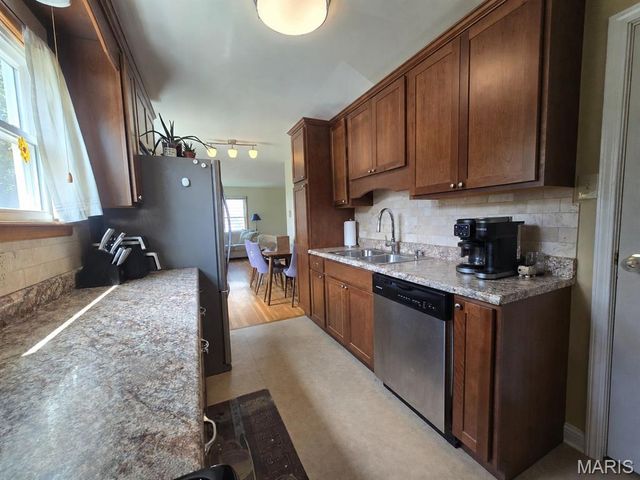 2649 Timberlake Drive, Maryland Heights, MO 63043